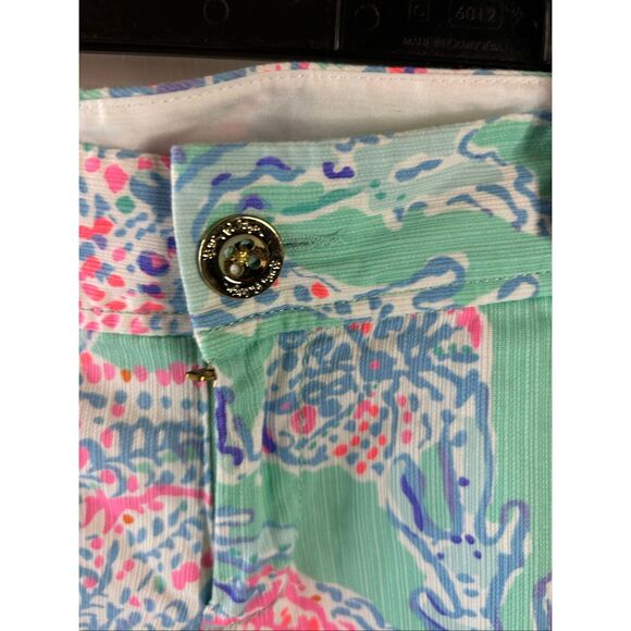 Lilly Pulitzer size 8 green seashells shorts Callahan coral - Picture 4 of 10